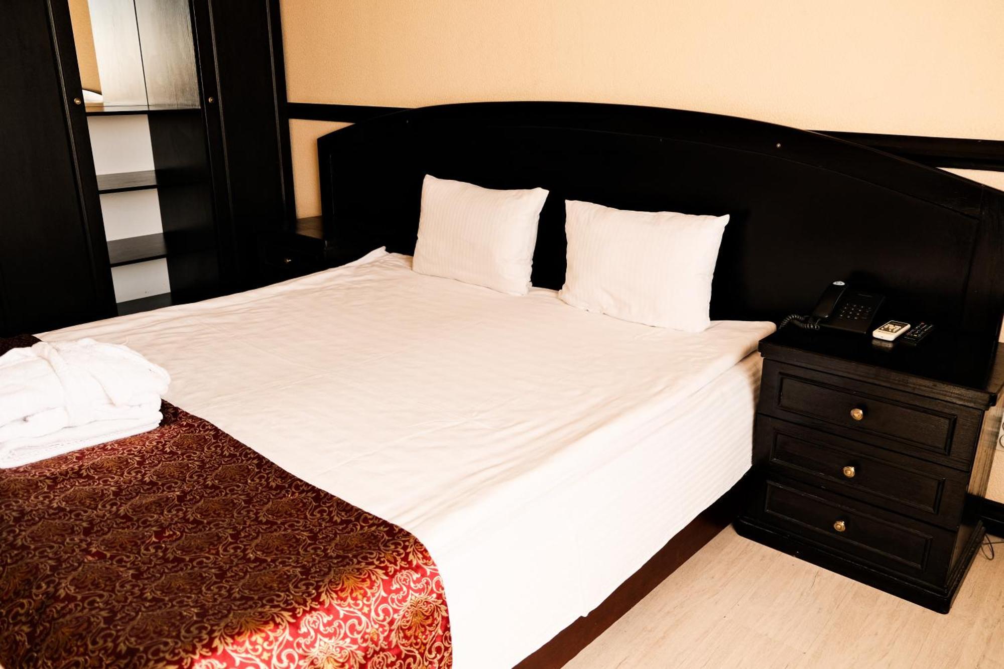 Belon Life Hotel Astana Dış mekan fotoğraf