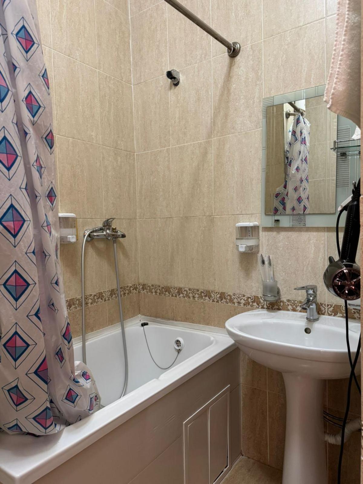 Belon Life Hotel Astana Dış mekan fotoğraf