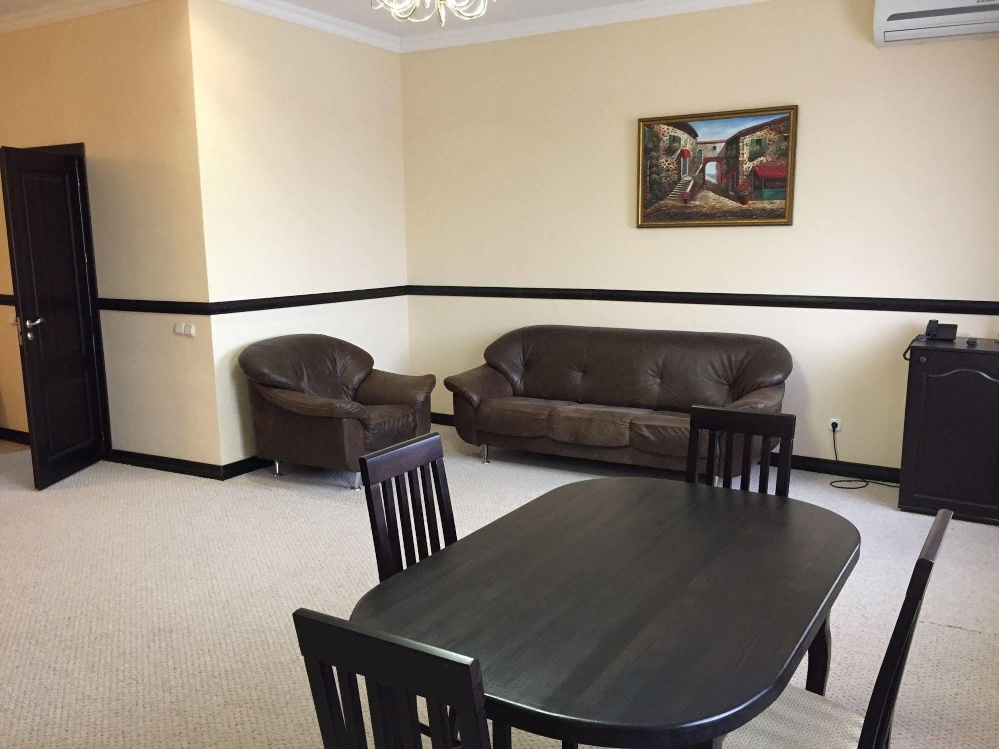 Belon Life Hotel Astana Dış mekan fotoğraf